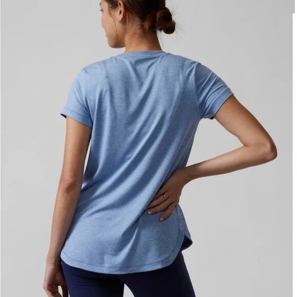 Athleta Womens Tee Shirt Uptempo Quarry Cottage Blue Short Sleeve Tee Size Small - Picture 2 of 10